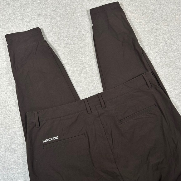 Macade Golf Pants Men's 36 Black Gray Jogger Ankle Zip Performance Nylon Stretch - Picture 1 of 12